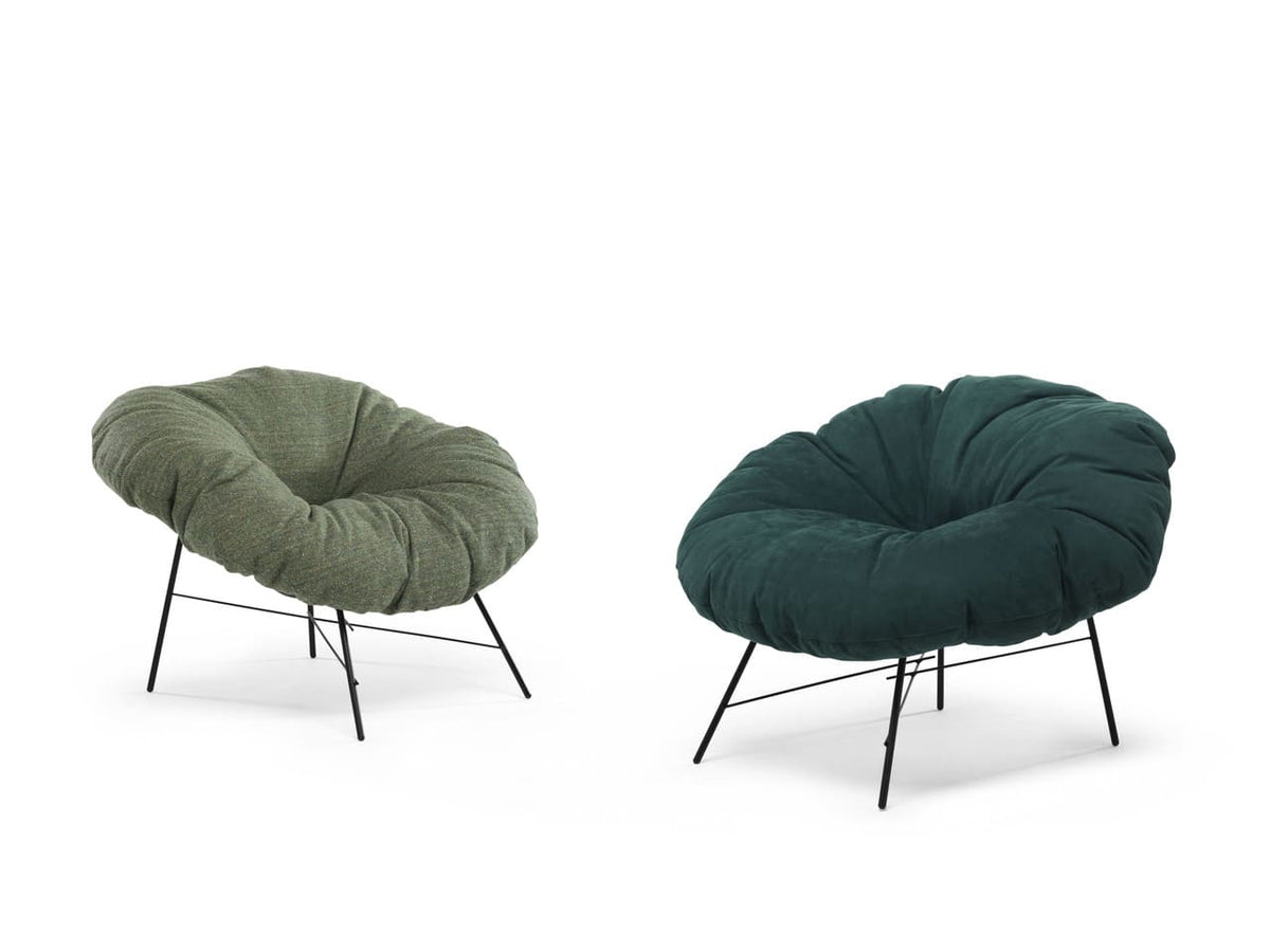 Closer Armchair