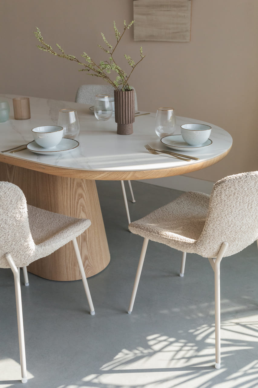 Almira Oval Table