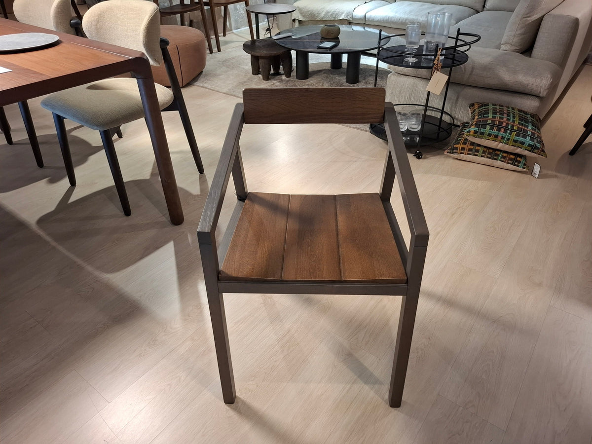 Hunt Chair (Set of 2) - Showroom