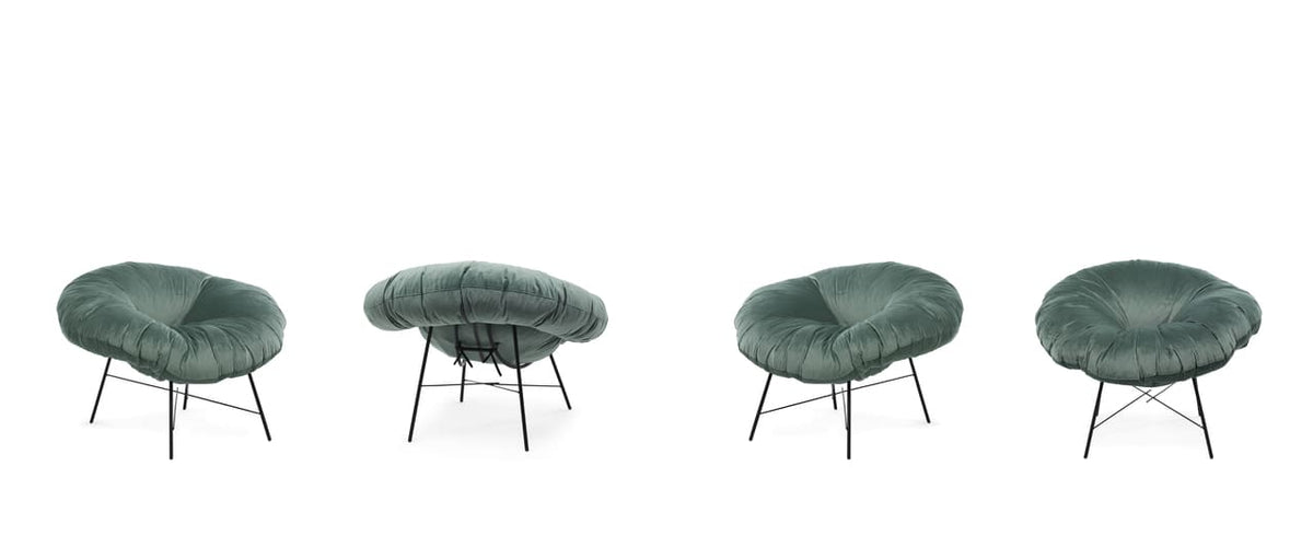 Closer Armchair