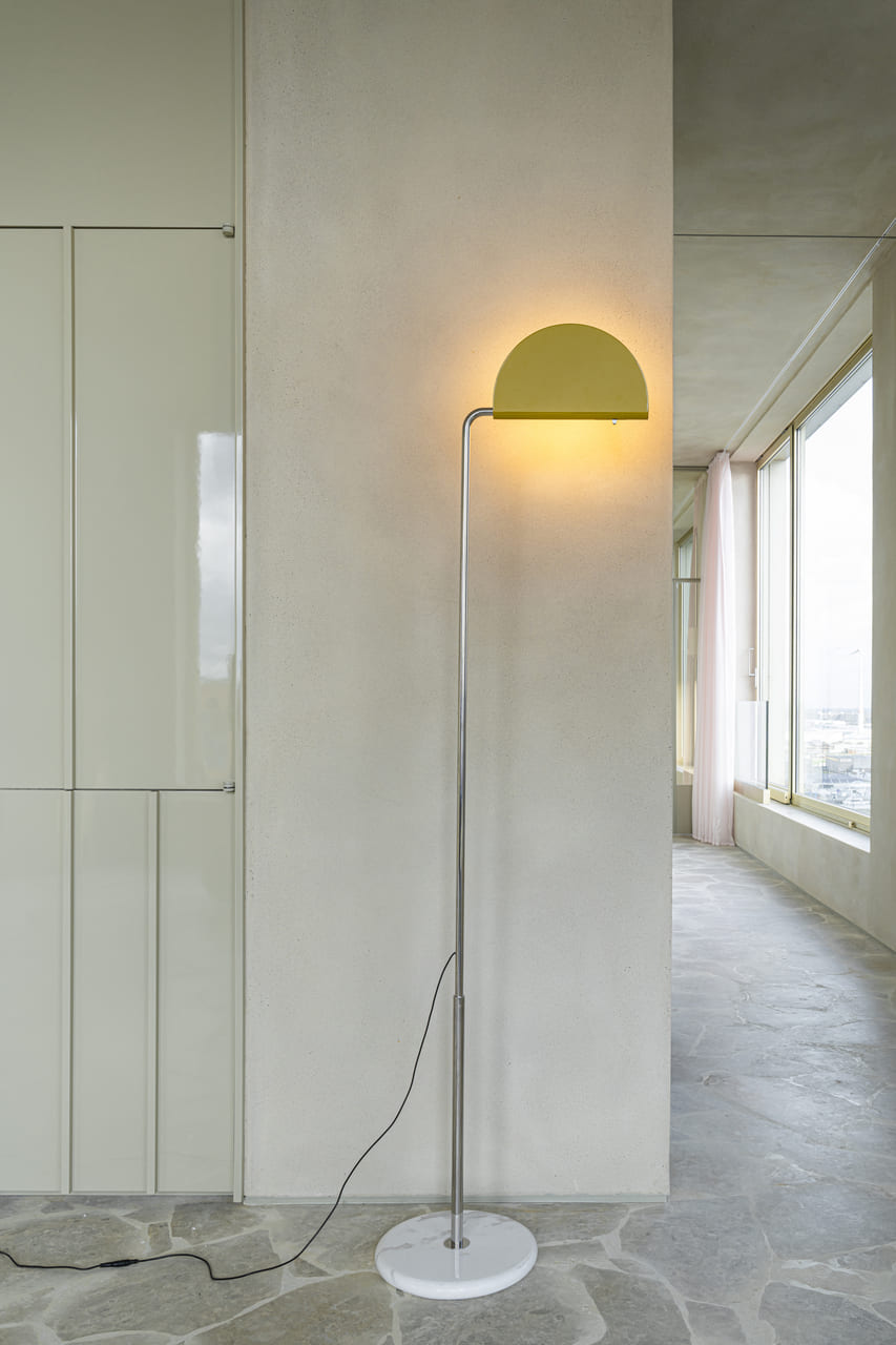 Mezzaluna Floor Lamp