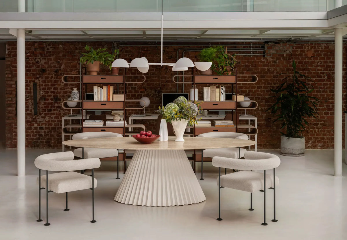 Plissé Elliptical Dining Table