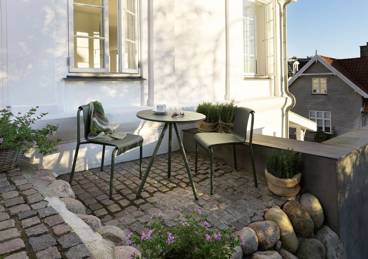 Nami Chair & Lounge Chair