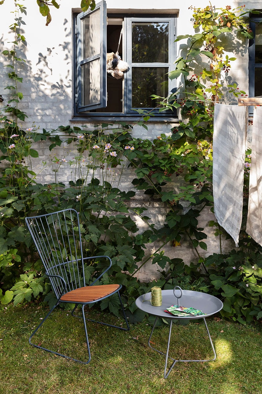 Paon Garden Lounge Chair