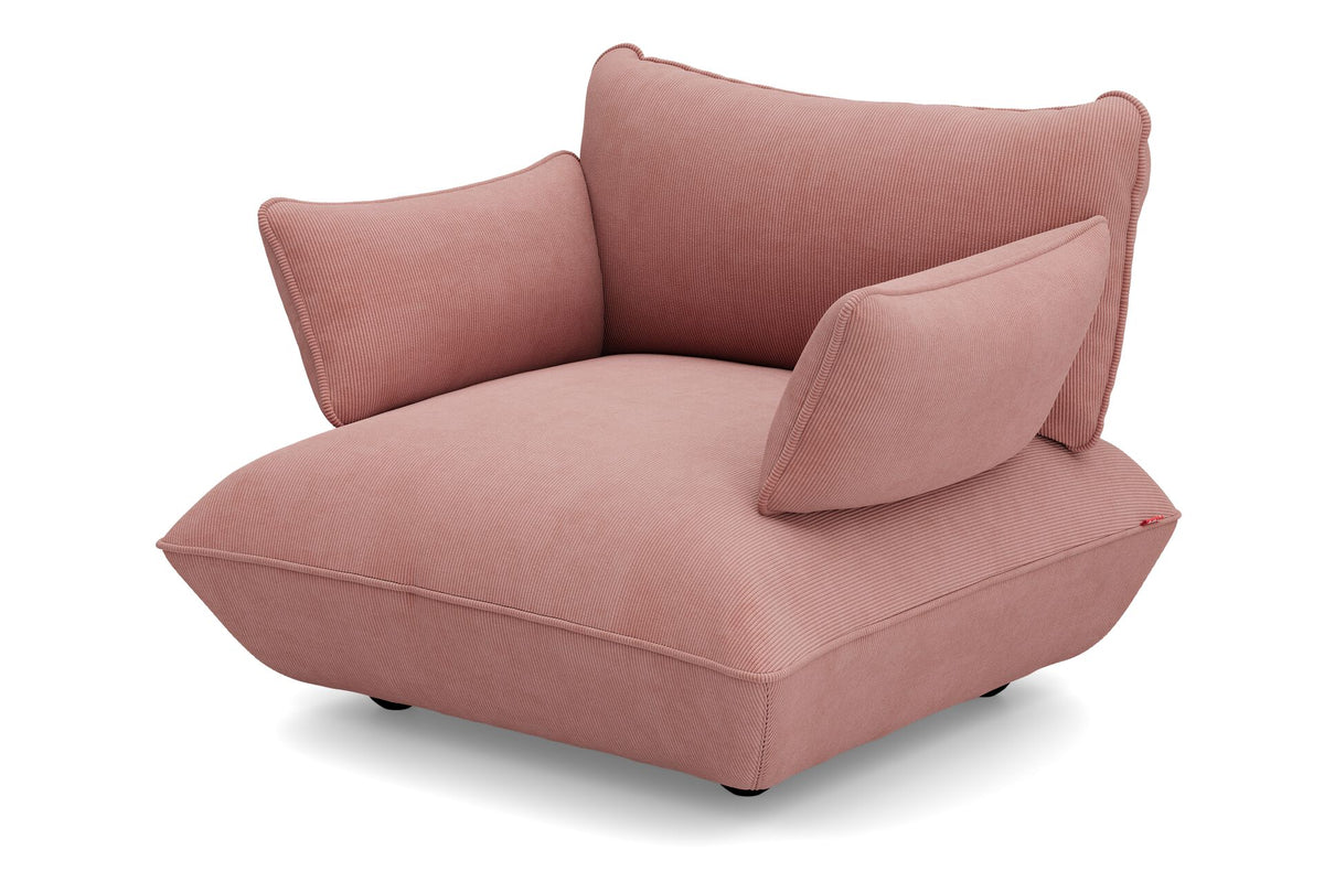 Sumo Loveseat