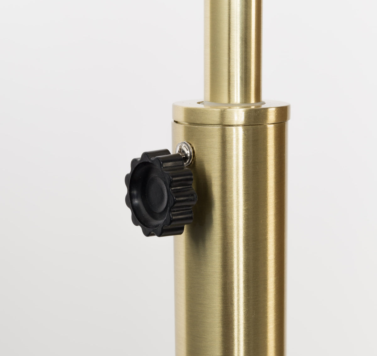 Metal Bow Floorlamp