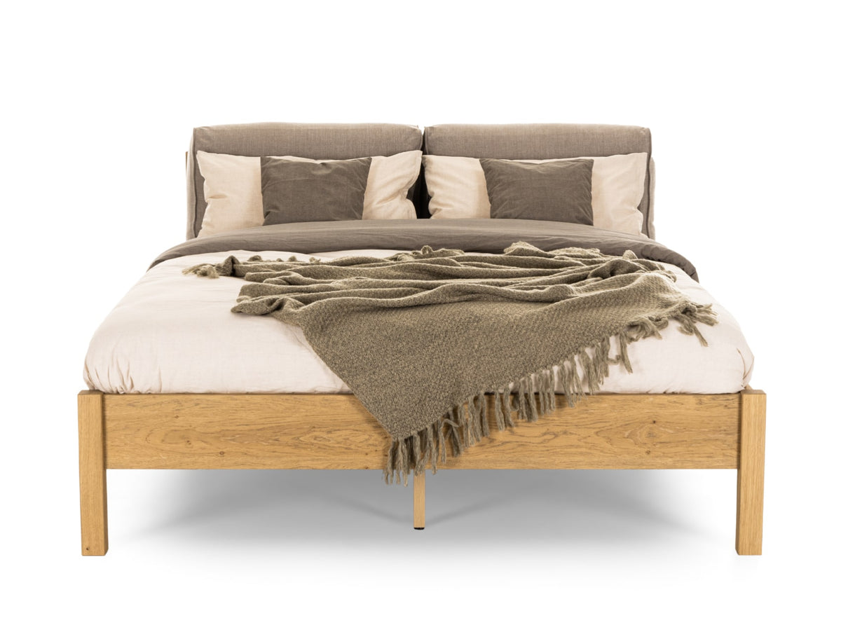 Calvin Bed
