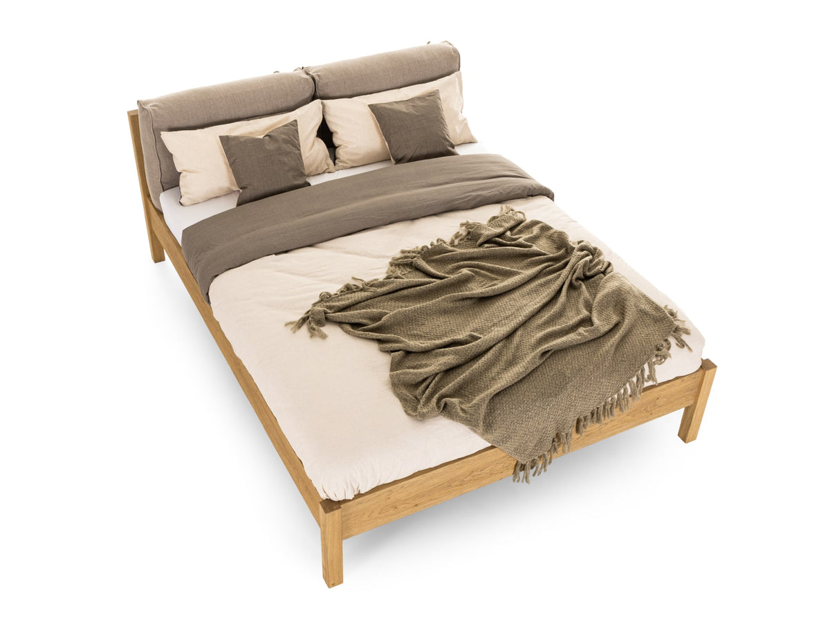 Calvin Bed