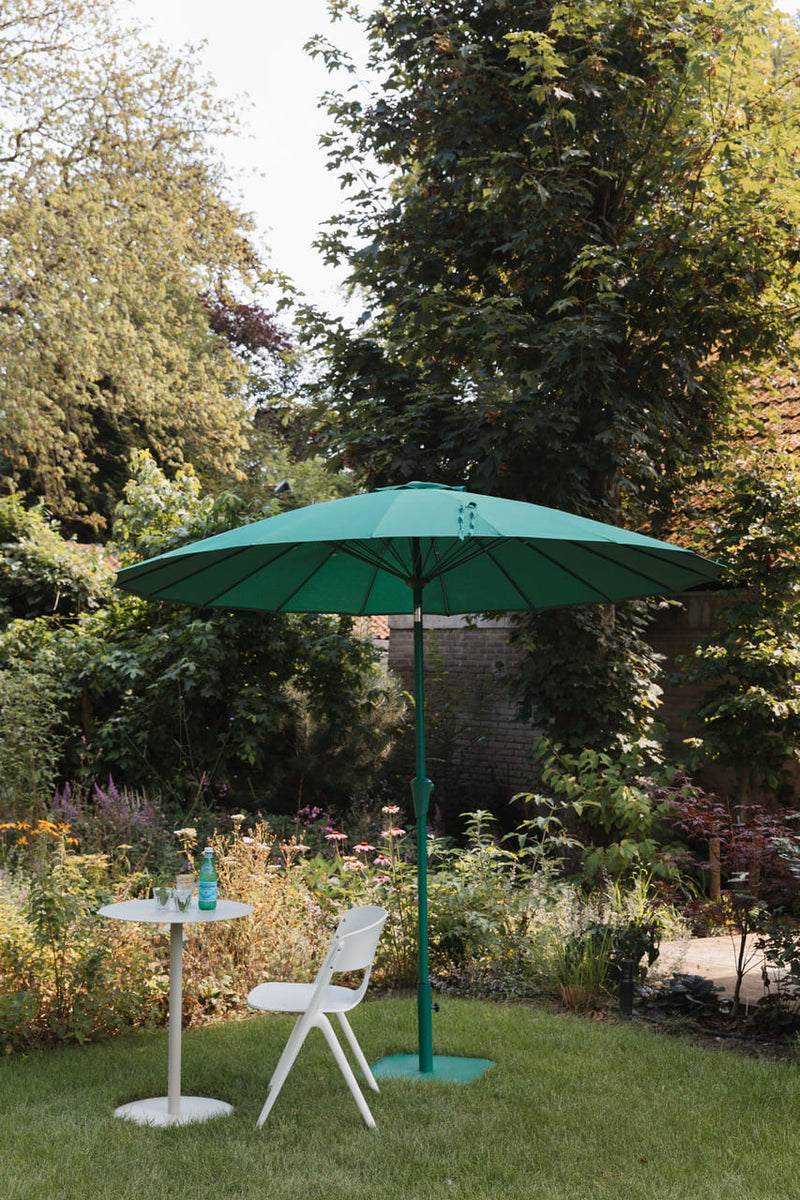 green sunbrella patio umbrella Sunbrella Sunshine Umbrella – EpiploDeco