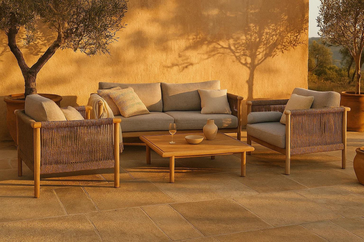 Oasis Outdoor Set