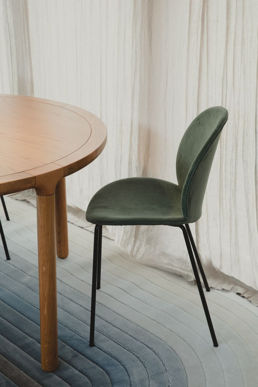 Bonnet Chair (set 2)