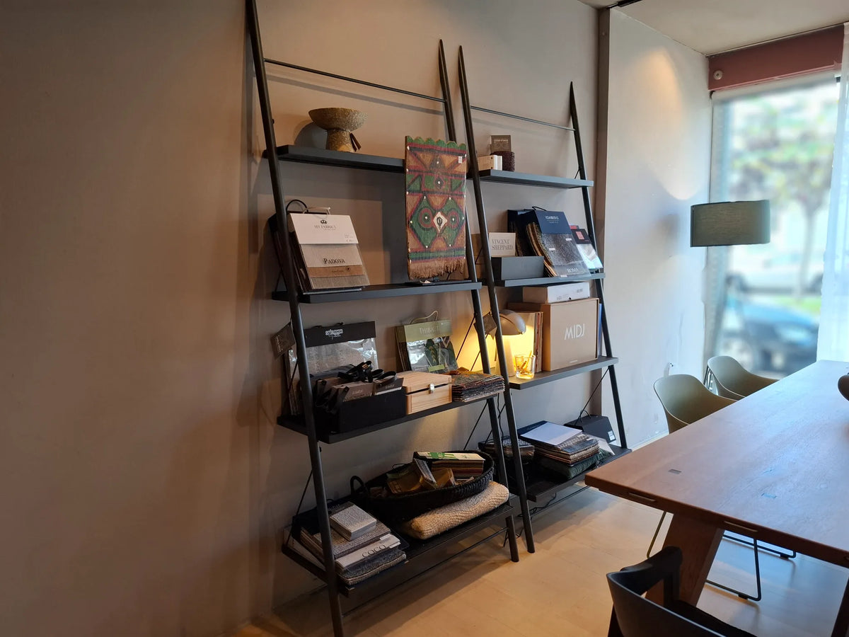 Easy Bookcase - Showroom
