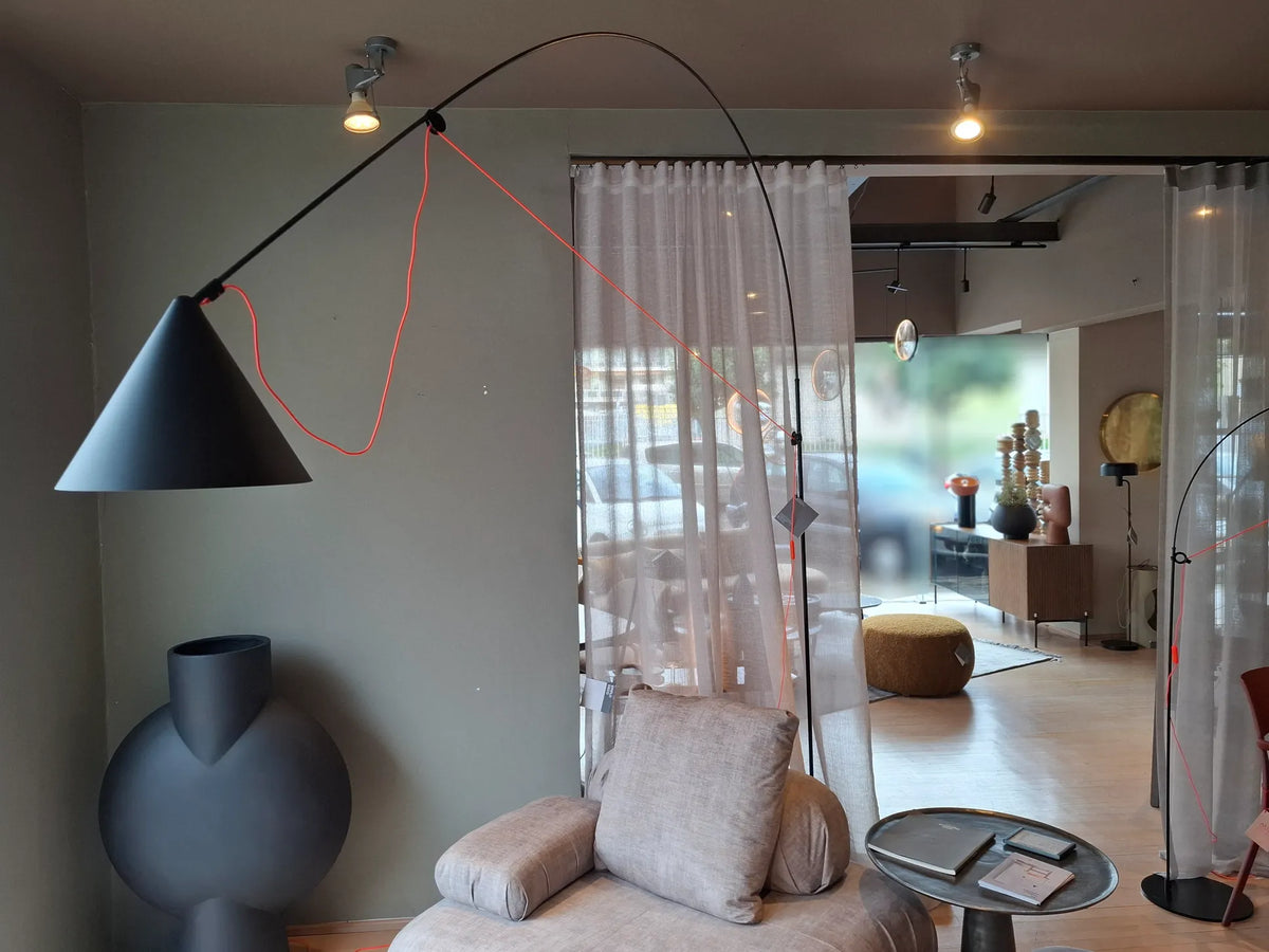 Ayno XL - Floor Lamp - Showroom