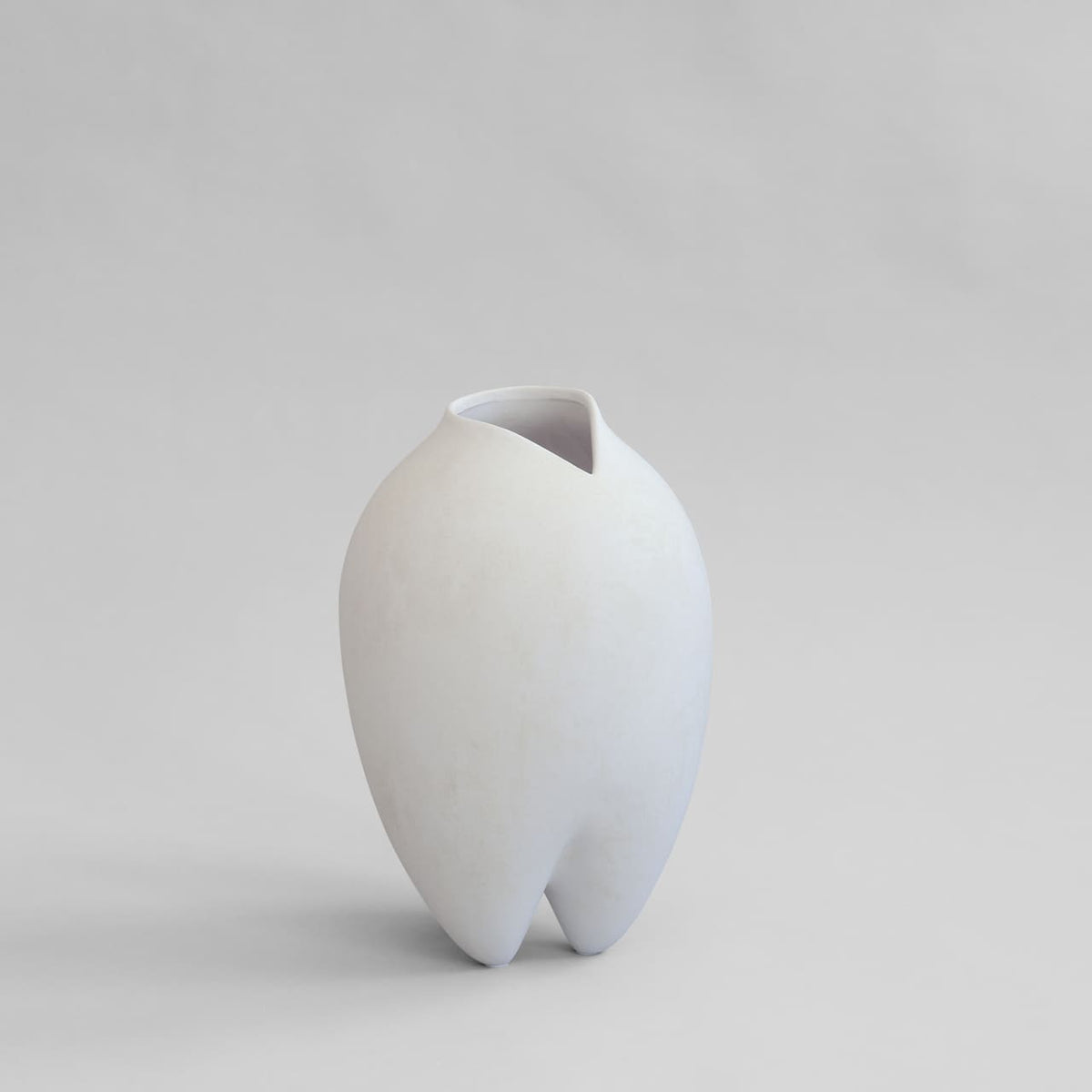Sumo Vase