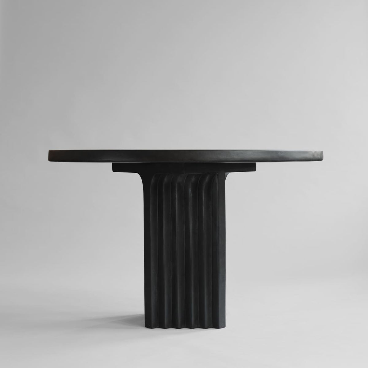 Arc Round Table Ø 120cm