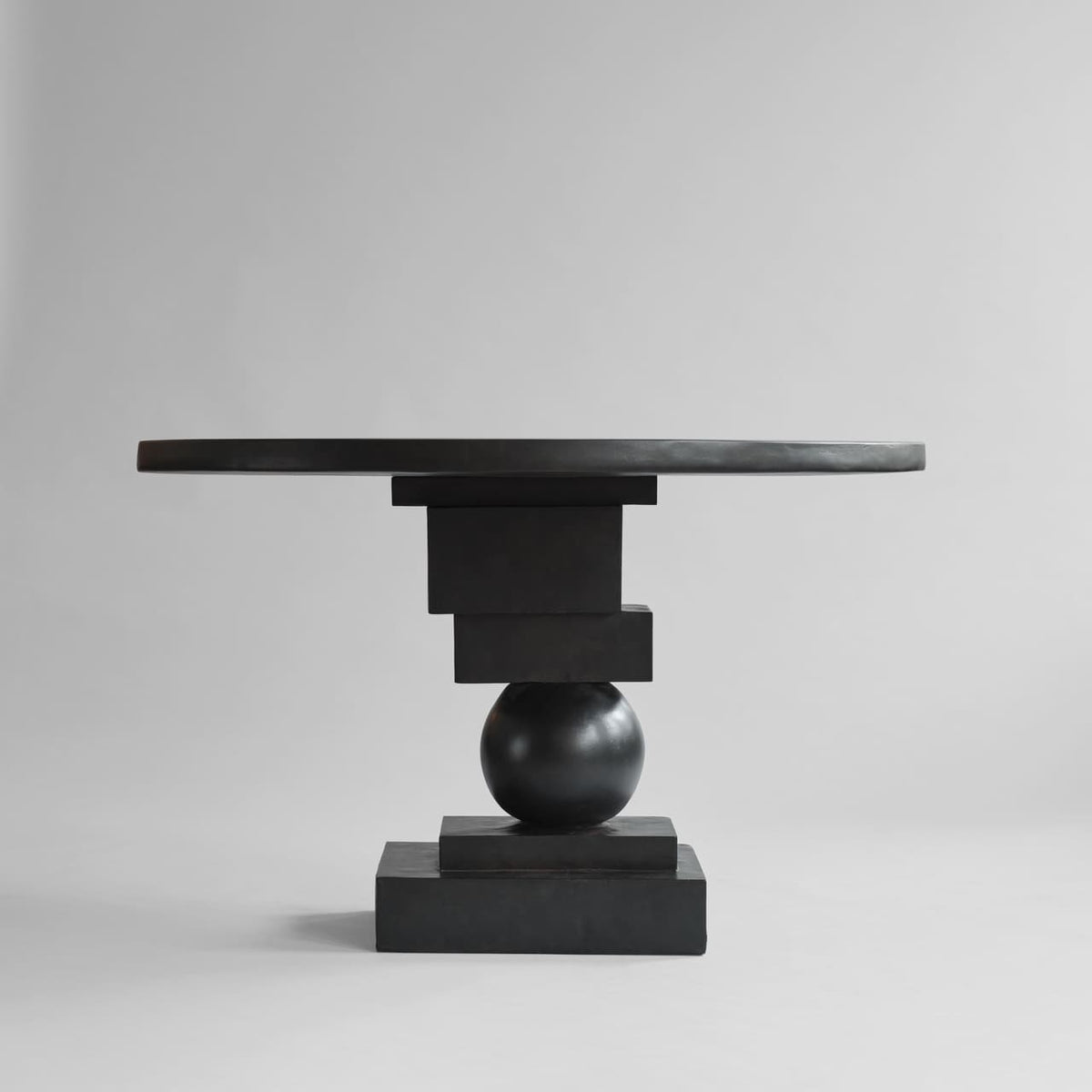 Artist Round Table Ø 120cm