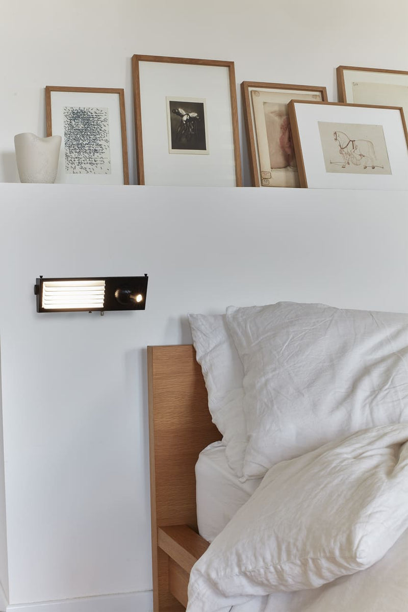 Biny Bedside Wall Lamp