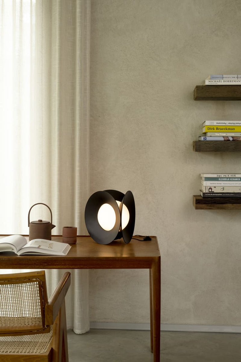 Armen Table Lamp
