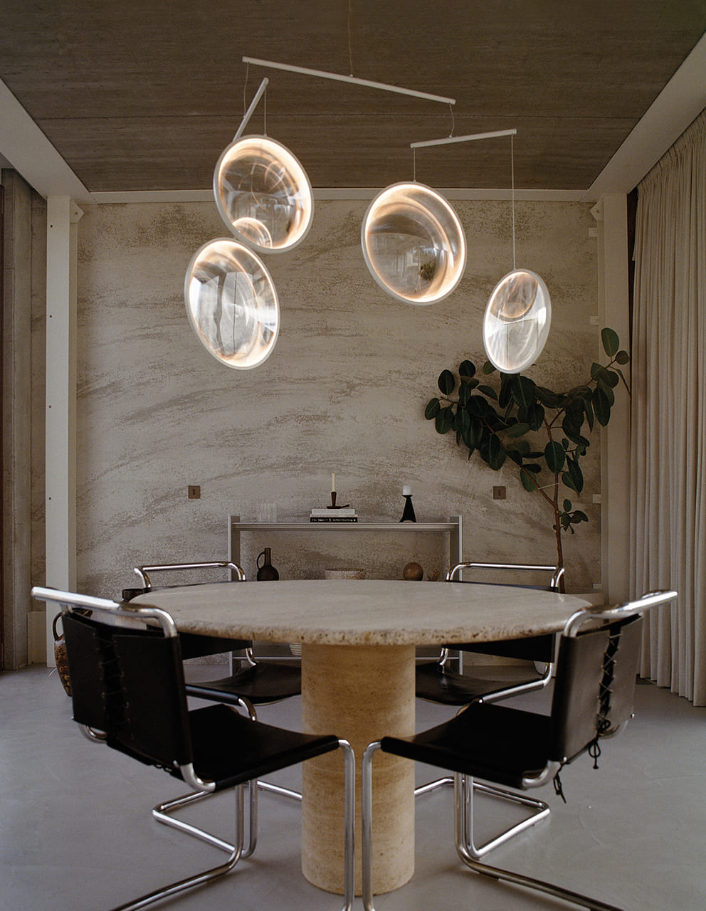 Focus Pendant Lamp