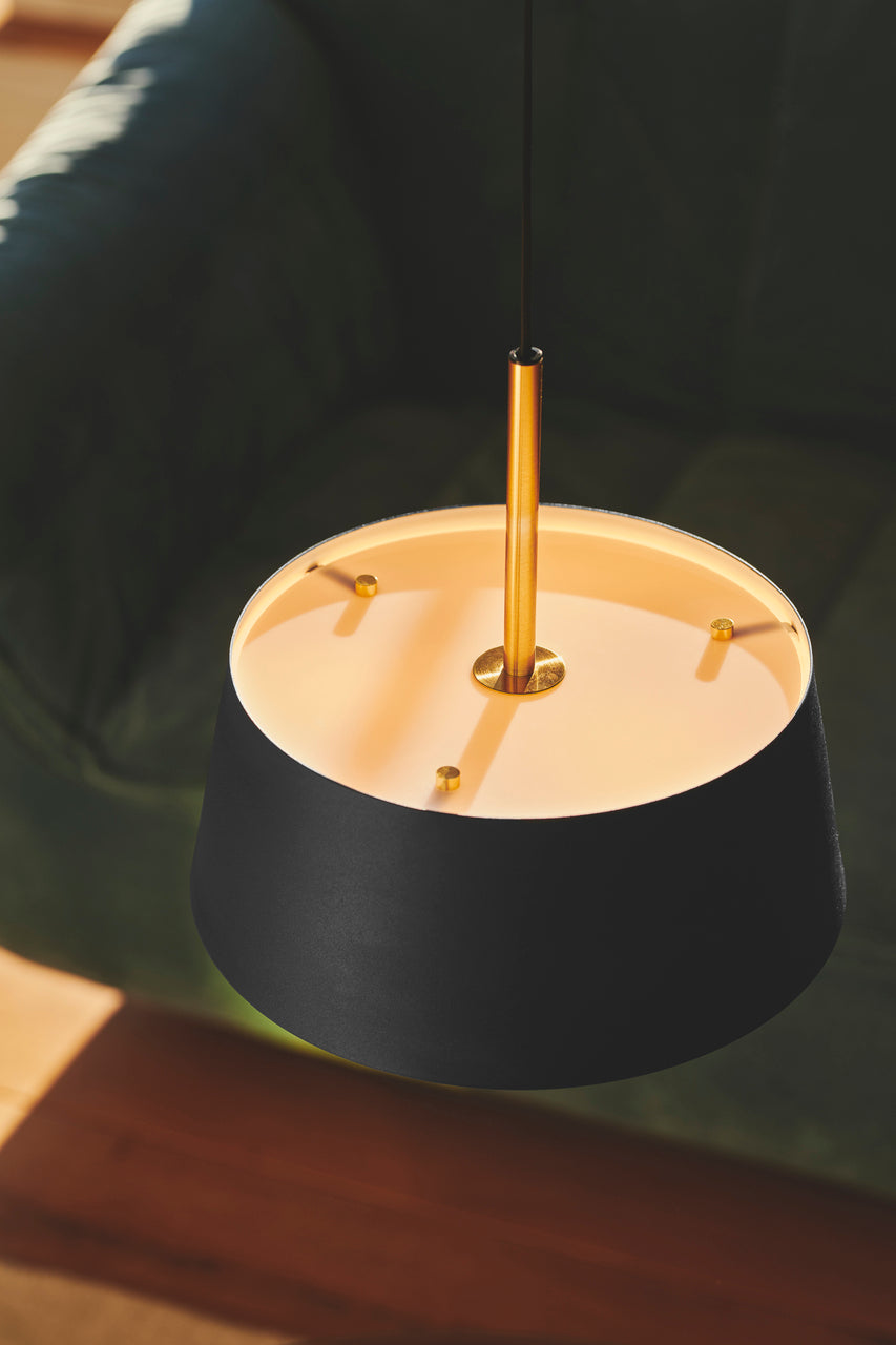 Clasi Pendant Lamp