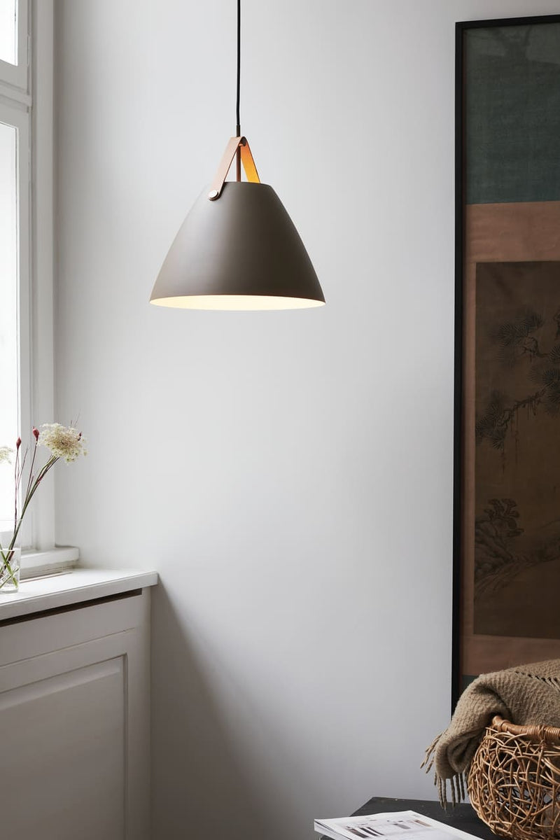 Strap Pendant Lamp