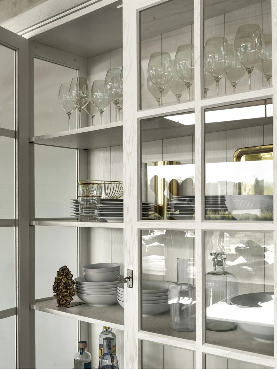 English Glass Showcase