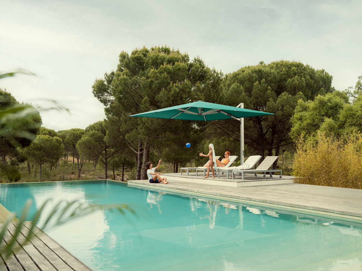 Ambiente Nova Professional LED Parasol