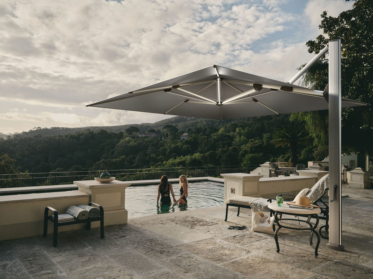 Ambiente Nova Professional LED Parasol