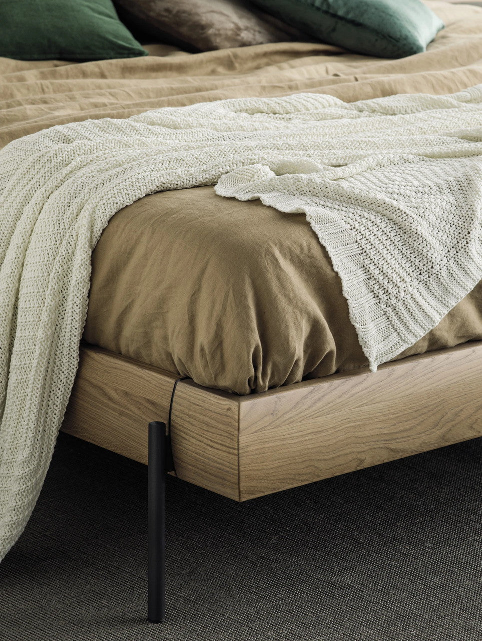 Custom Bed: Zen - Floor
