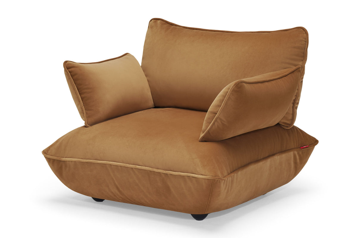 Sumo Loveseat