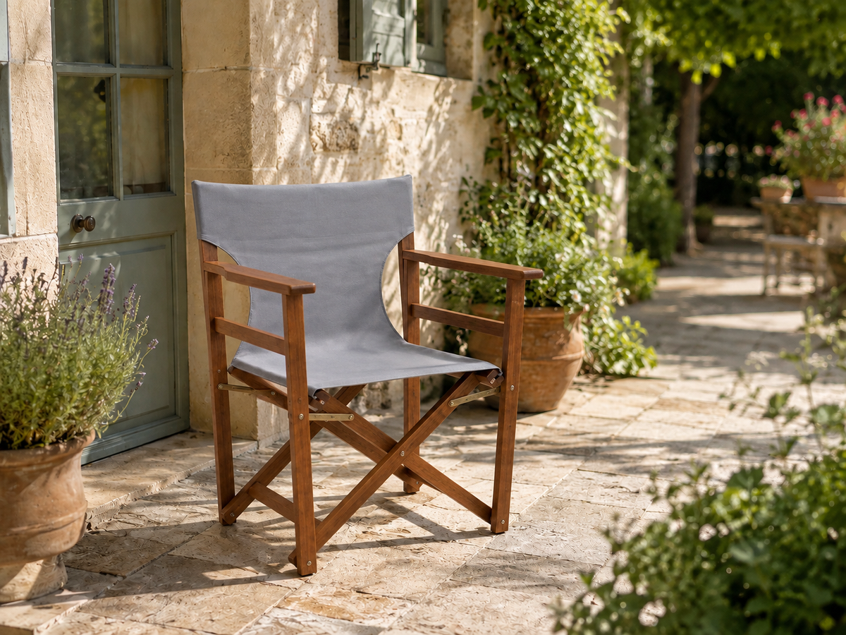 Hydra Director's Chair