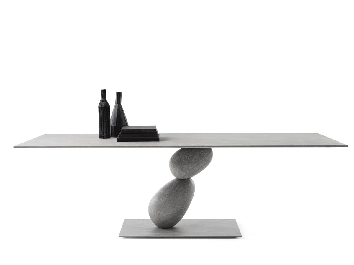 Matera Table
