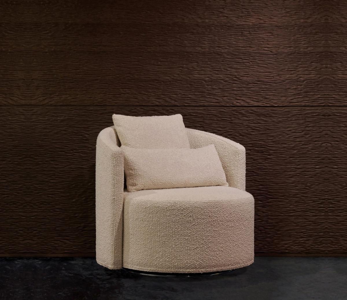 Cosy Rotating Armchair