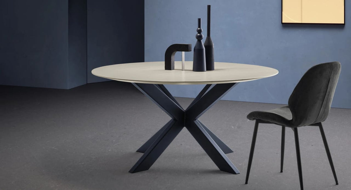 Custom Table: Manhattan Round - Oak Ø 140cm