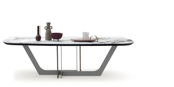Custom Table: Cosmopolitan - Glass