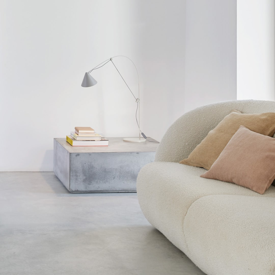 Ayno S - Table Lamp