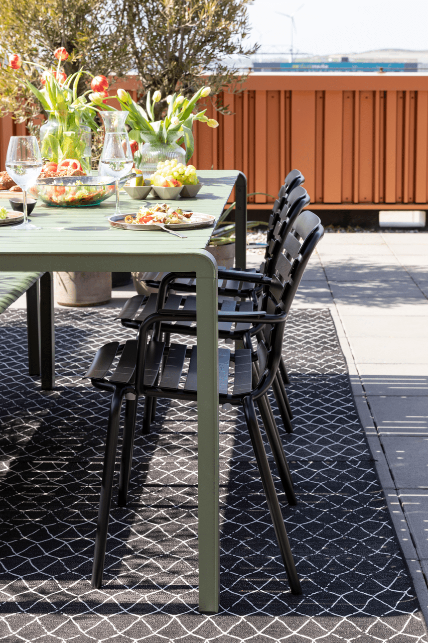 Vondel Garden Armchair