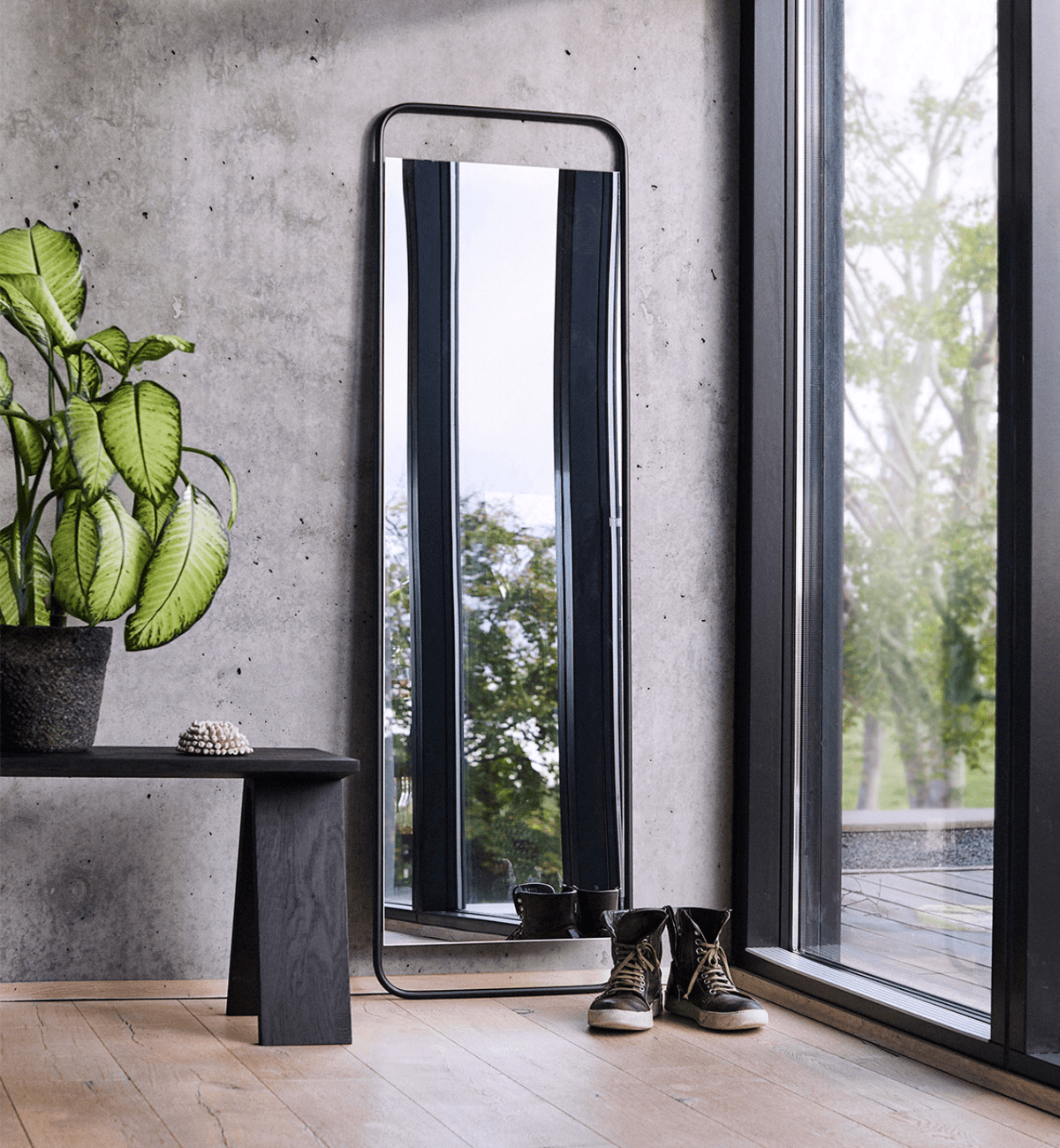 Copenhagen Mirror