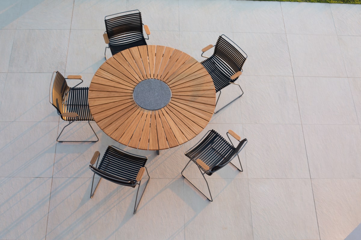 Circle Outdoor Table