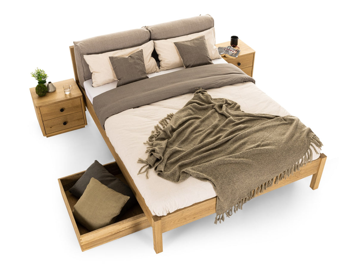 Calvin Bed