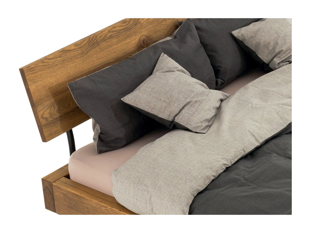 Lausanne Bed